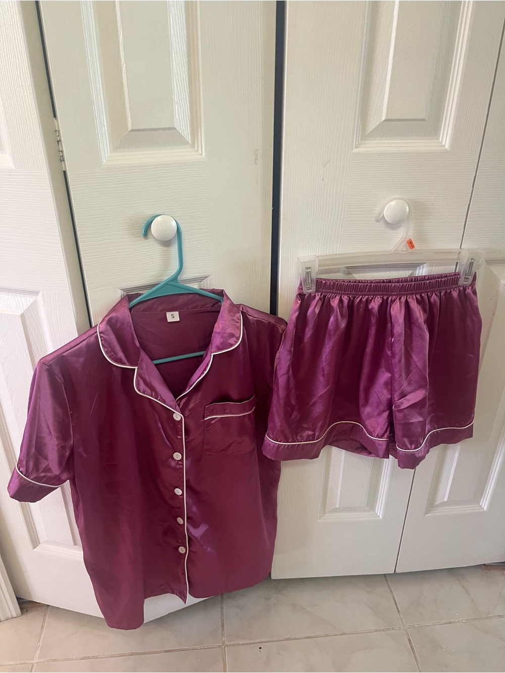 Silk Short Sleeve Pajama Set in Plum with Contrast Piping
